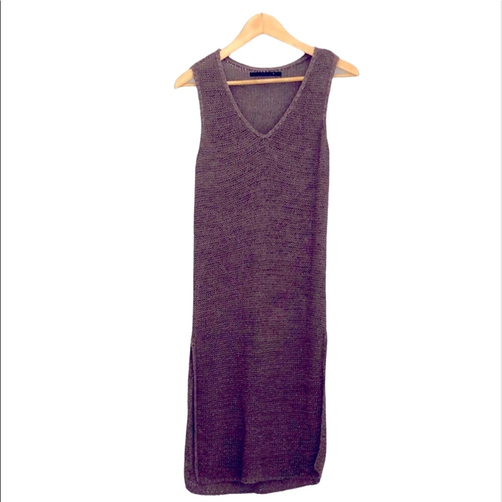 Knit tunic pullover with side slits